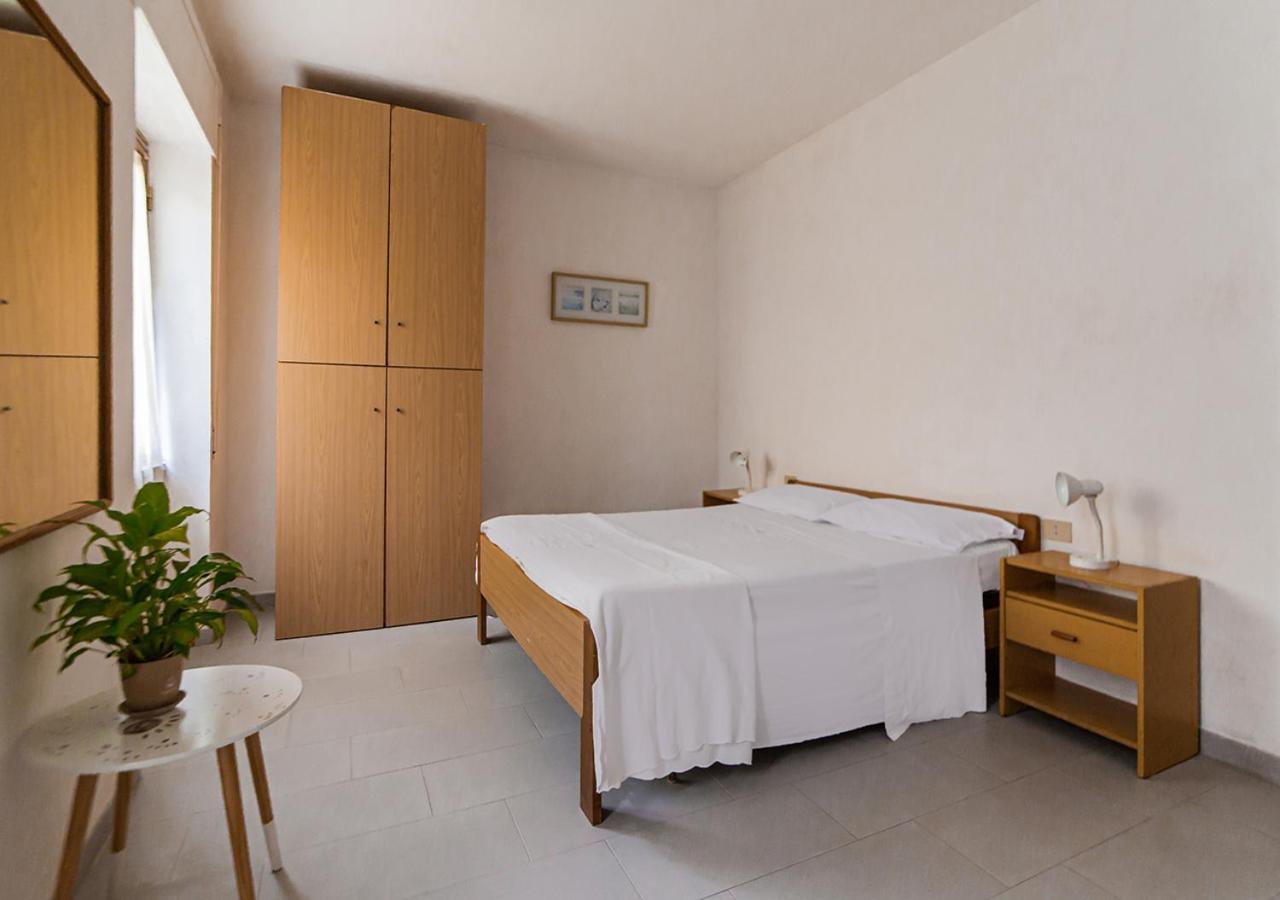Casa Zara Appartement La Maddalena  Buitenkant foto