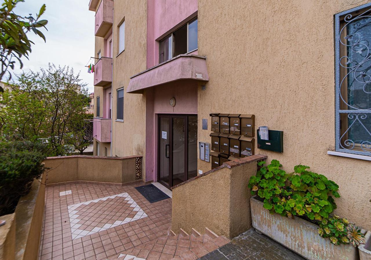 Casa Zara Appartement La Maddalena  Buitenkant foto