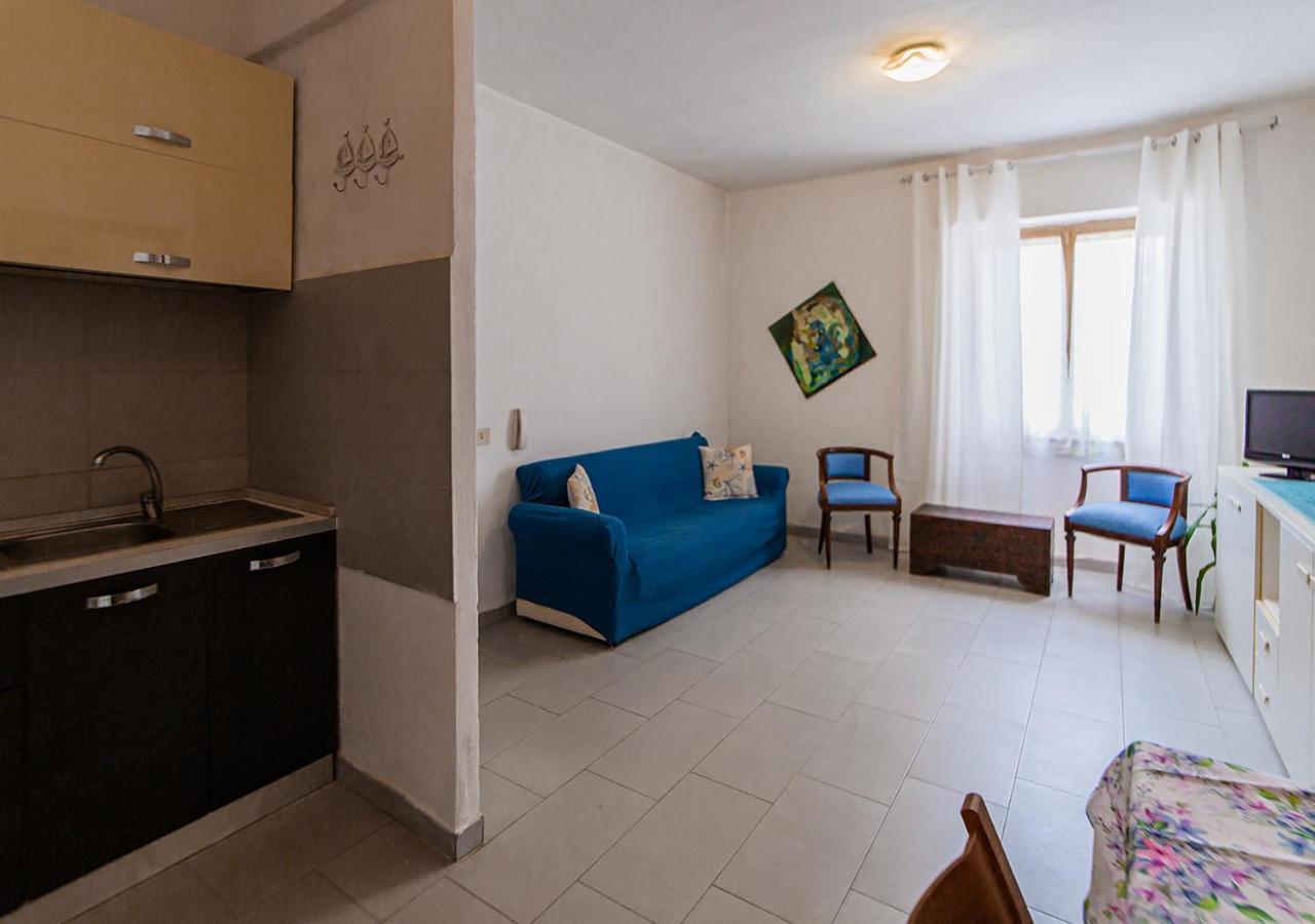 Casa Zara Appartement La Maddalena  Buitenkant foto